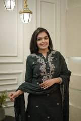 Green Embroidered Cotton Kurta Set With Mulmul Dupatta