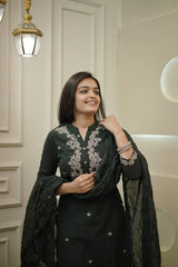 Green Embroidered Cotton Kurta Set With Mulmul Dupatta