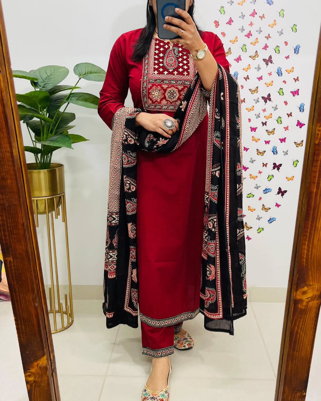 Women Red Cotton 3pc Kurta Set